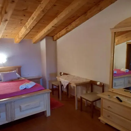 Baderna Apartment Бадерна