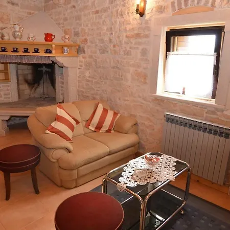Appartement Baderna Apartment *